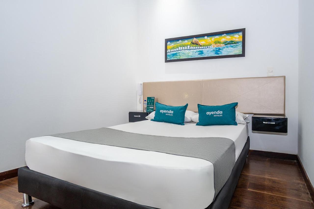 Ayenda La Tua Casa Hotel Bogota Bagian luar foto