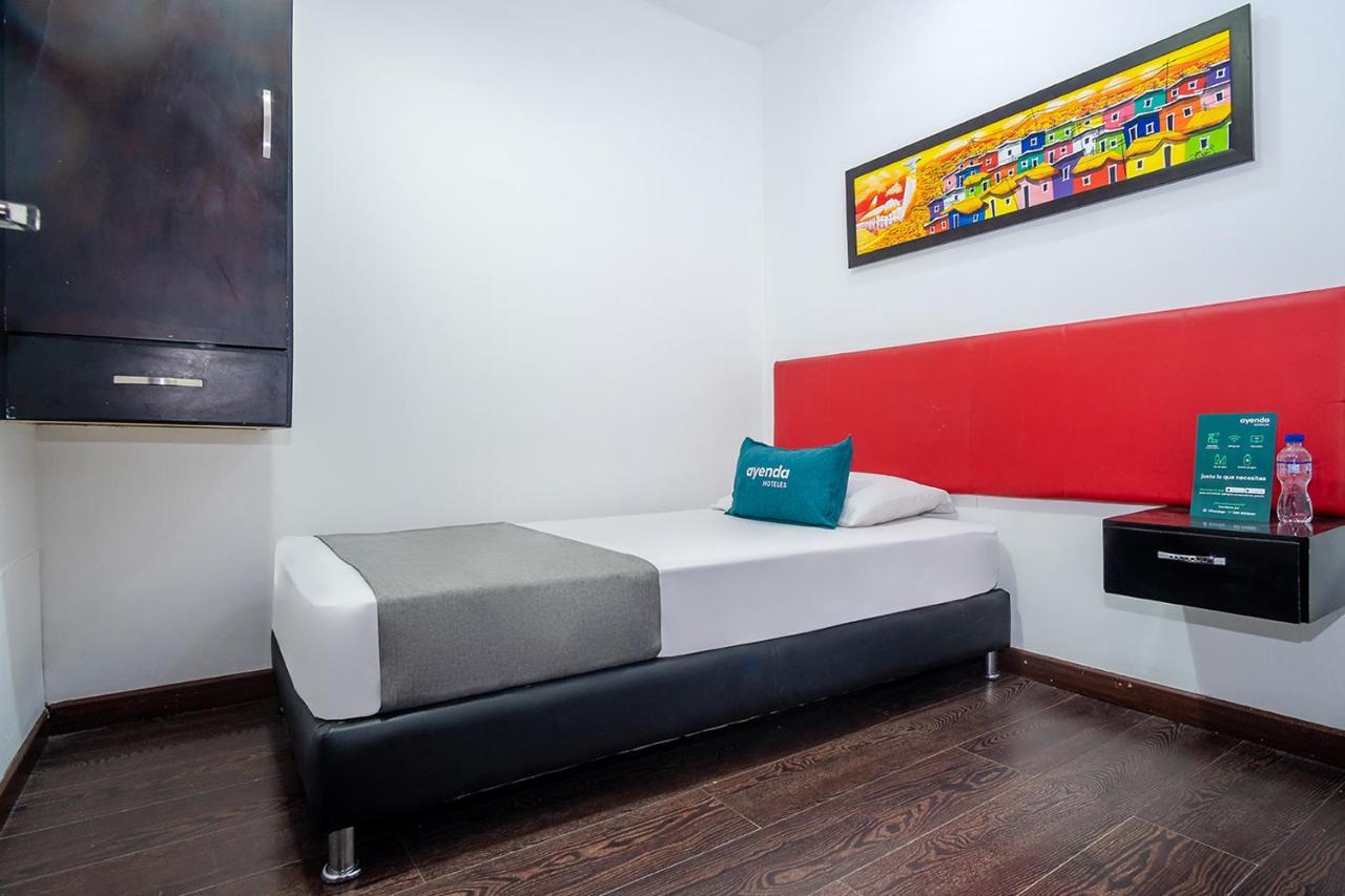 Ayenda La Tua Casa Hotel Bogota Bagian luar foto