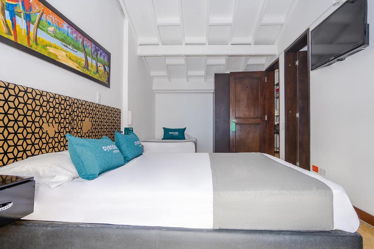 Ayenda La Tua Casa Hotel Bogota Bagian luar foto