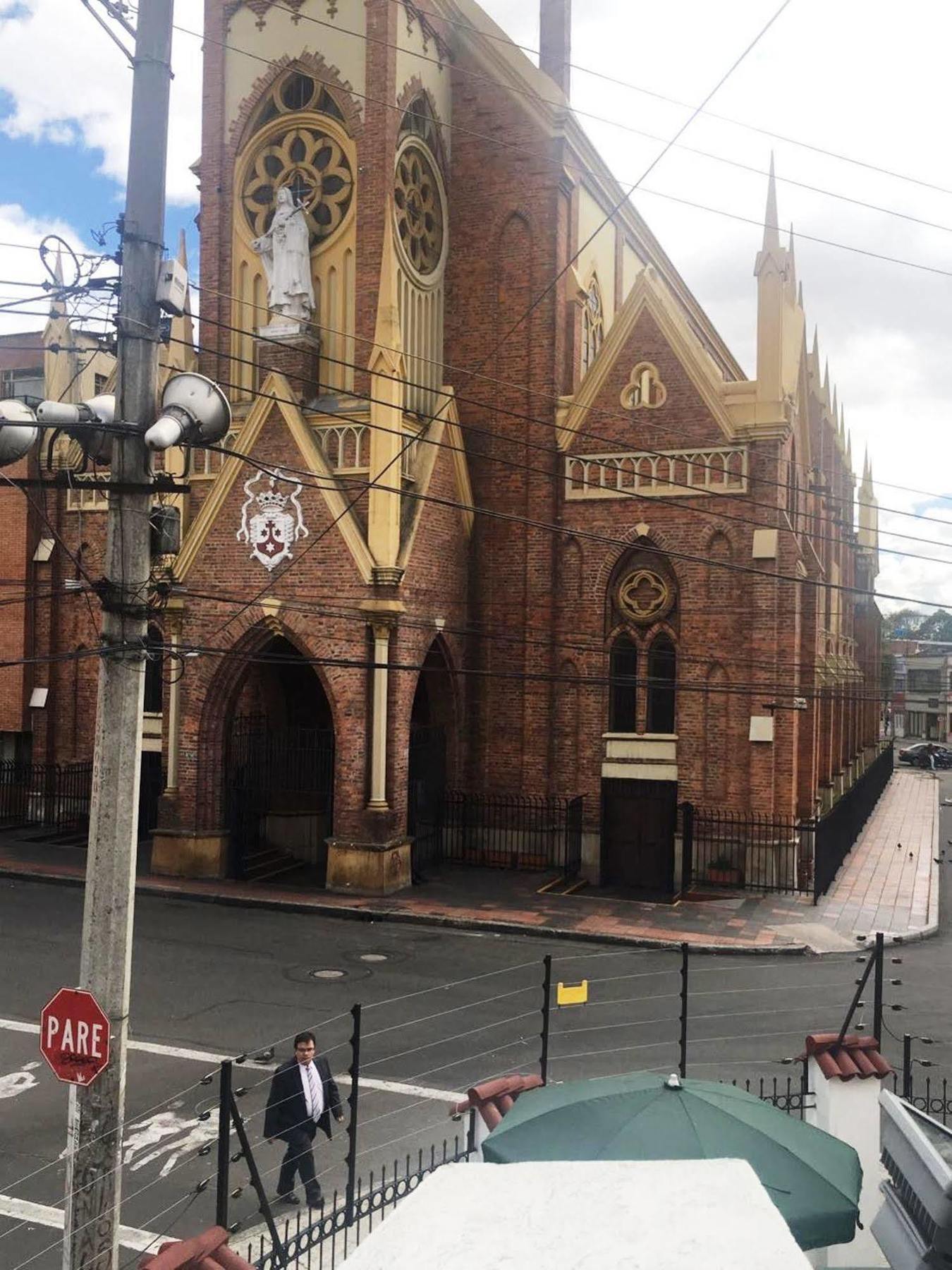 Ayenda La Tua Casa Hotel Bogota Bagian luar foto