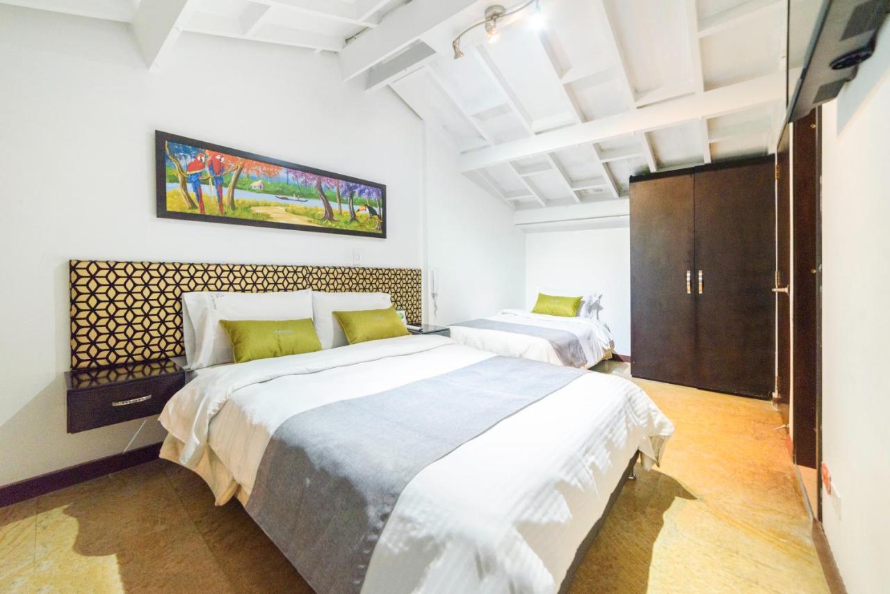 Ayenda La Tua Casa Hotel Bogota Bagian luar foto