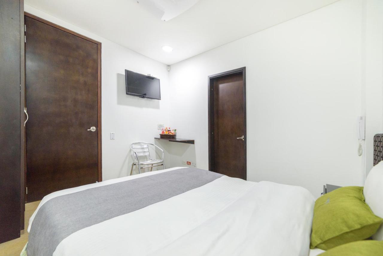 Ayenda La Tua Casa Hotel Bogota Bagian luar foto