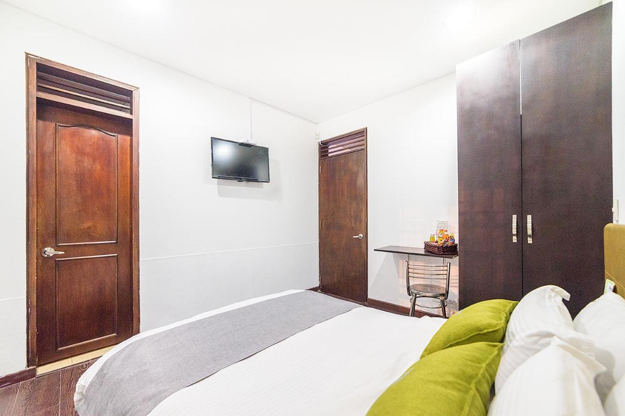 Ayenda La Tua Casa Hotel Bogota Bagian luar foto